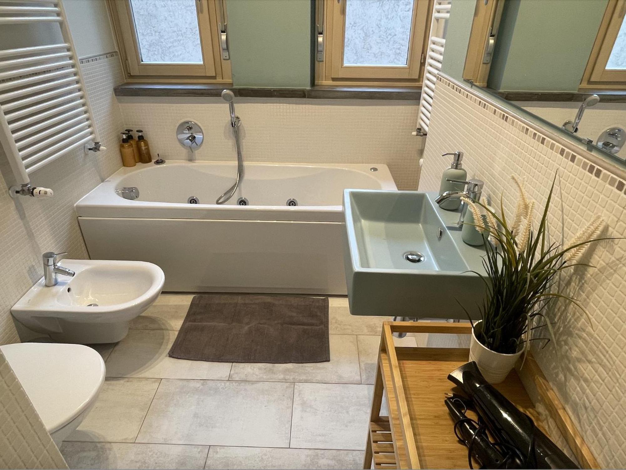 Apartament Seriate - Jacuzzi Bath- Freeparking Zewnętrze zdjęcie